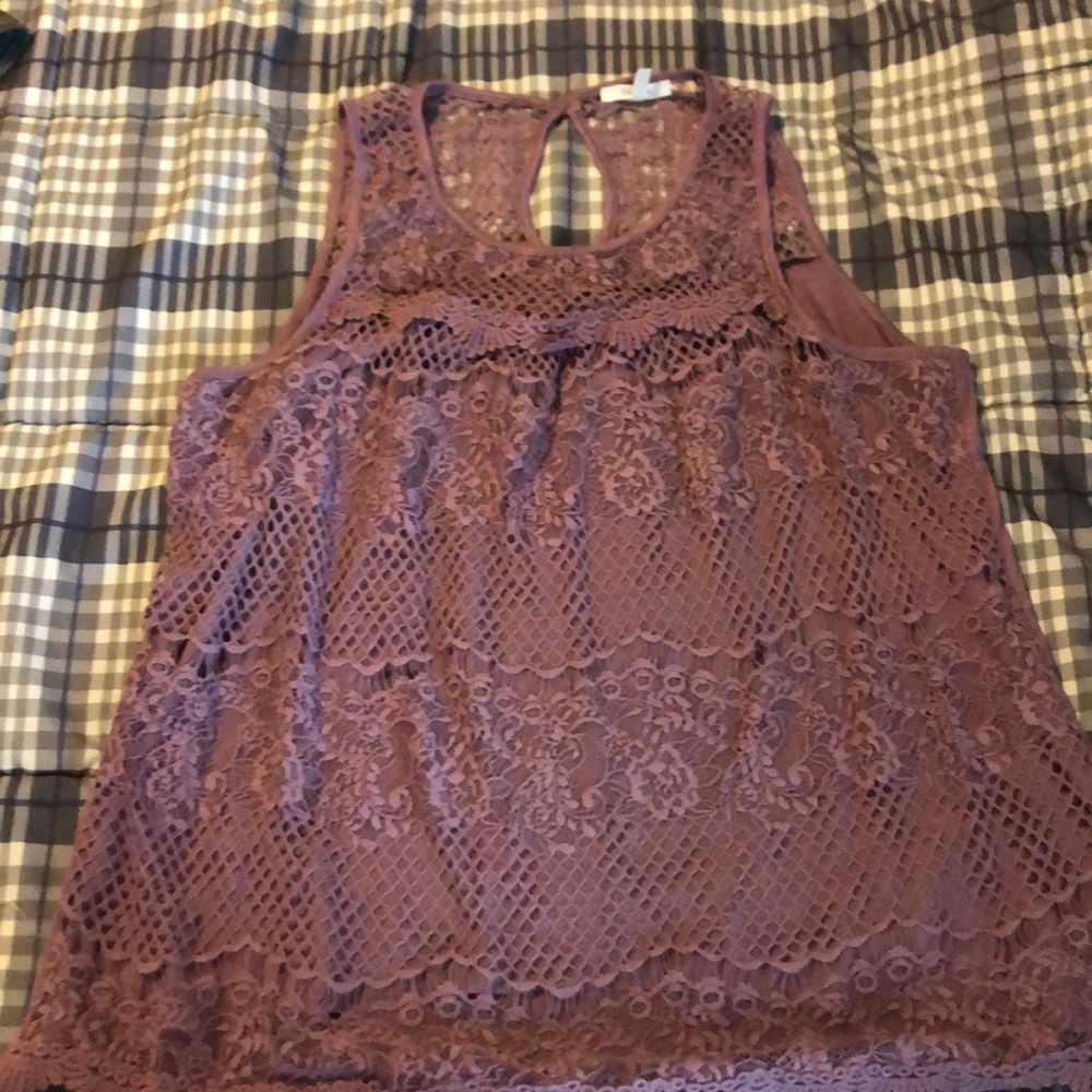 Maurice’s tank top